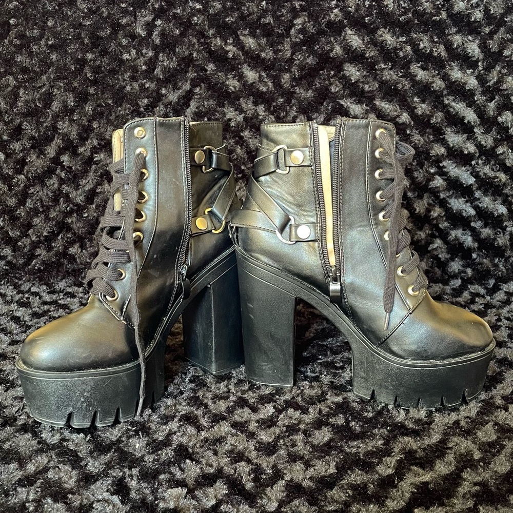 Black Platform/Heel Boot - image 4